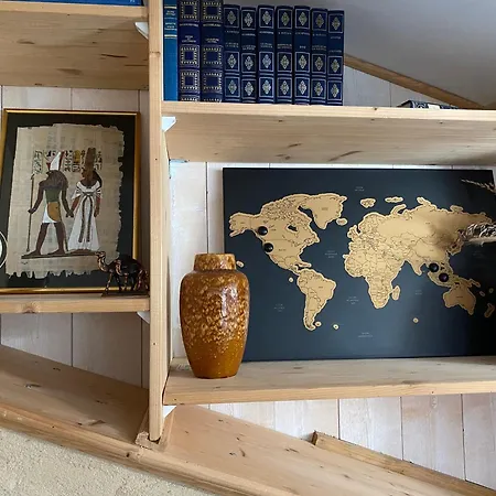 Oda ve Kahvaltı Les Atypiques *