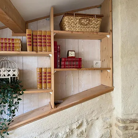 Les Atypiques Bed & Breakfast